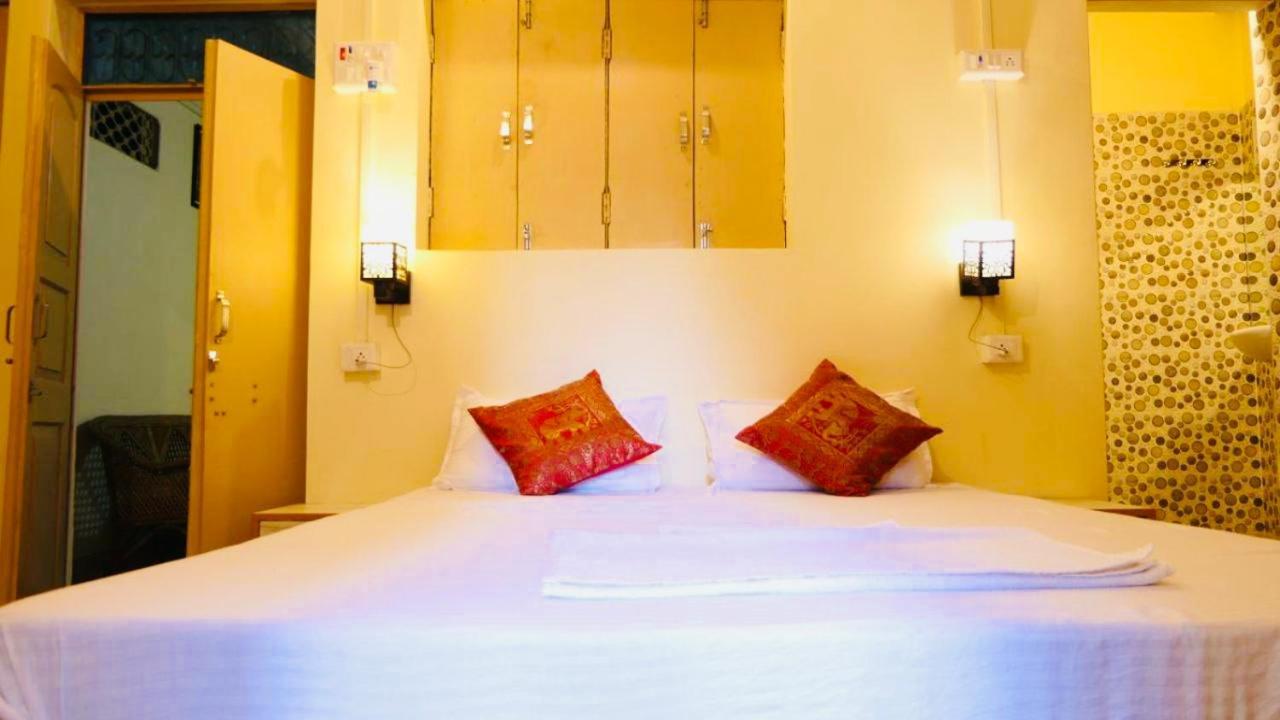 Yogi Soul Hotel Varanasi Exterior foto