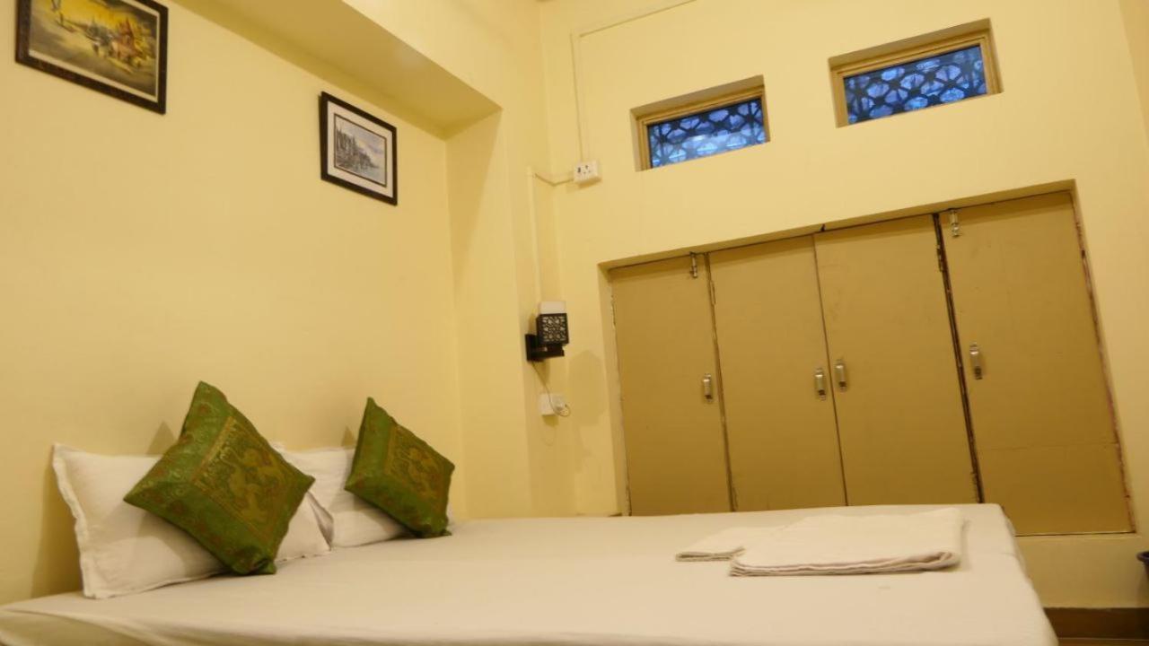 Yogi Soul Hotel Varanasi Exterior foto