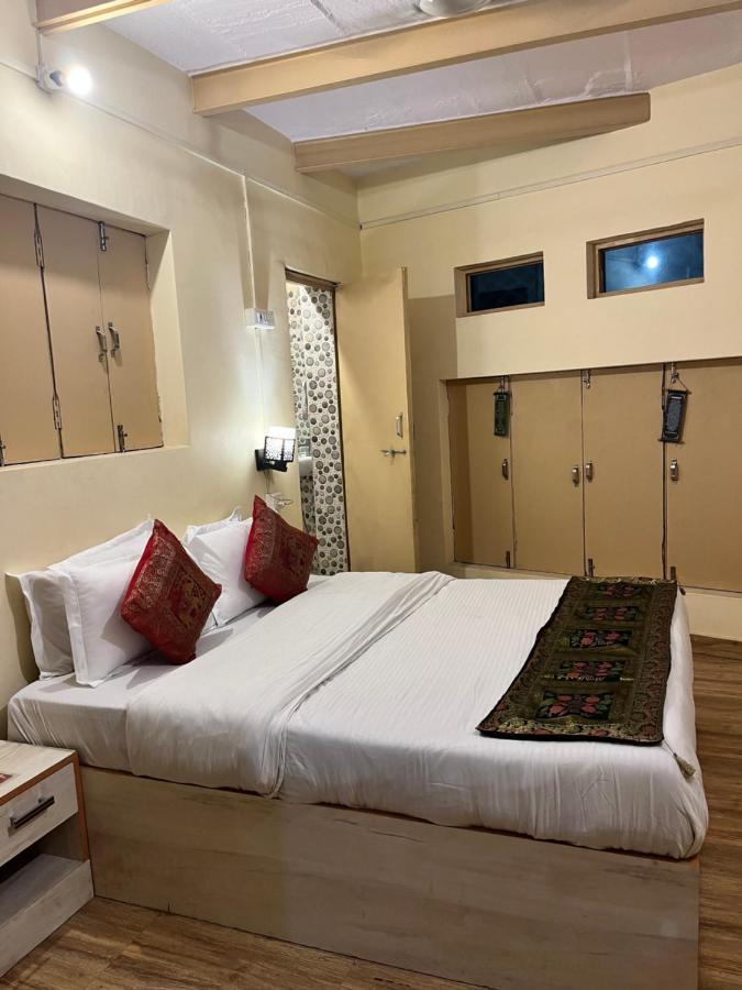 Yogi Soul Hotel Varanasi Exterior foto